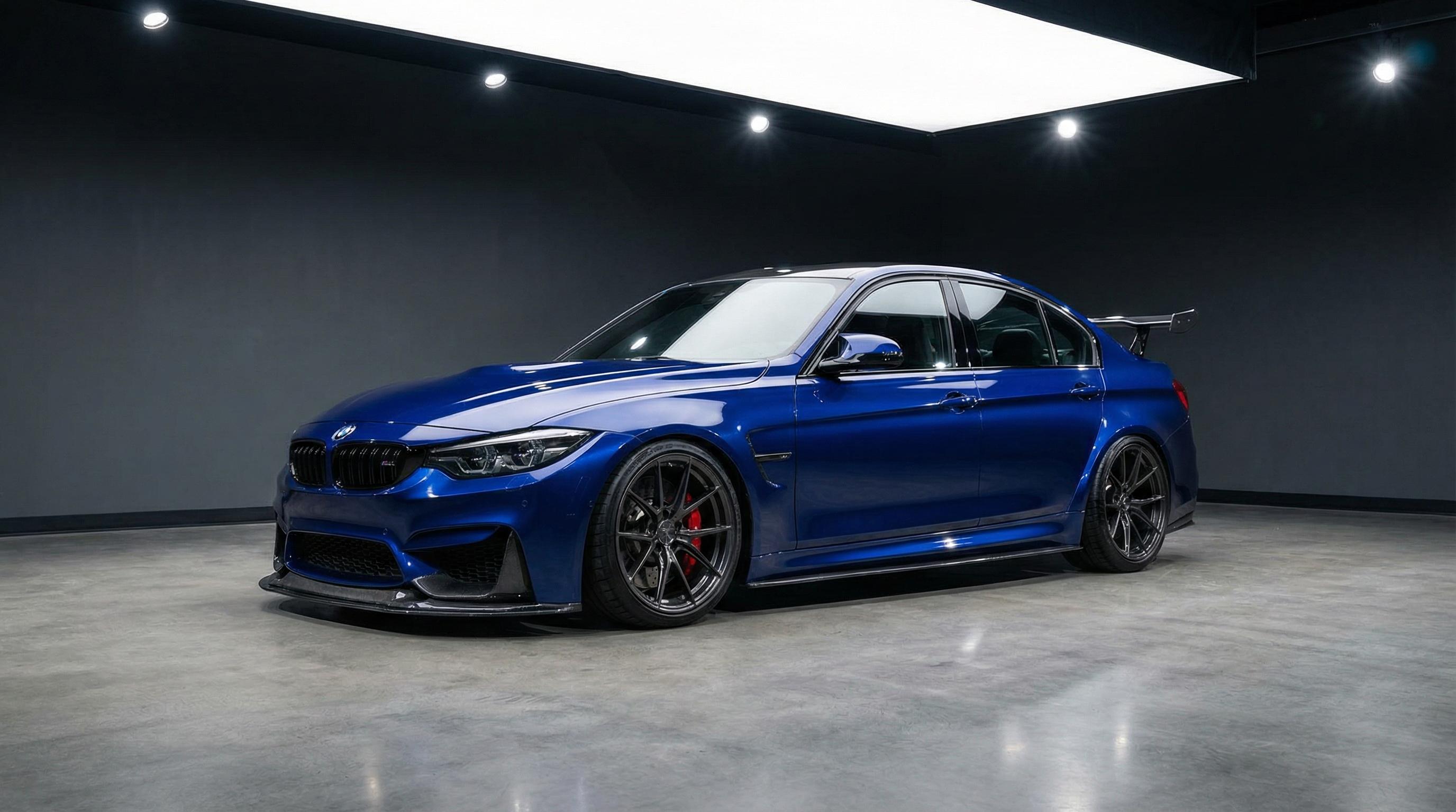 17c一起草深海蓝轿车改装视频